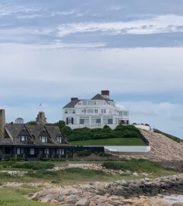 RHODE ISLAND: BEST WEEKEND GETAWAY ON THE EAST COAST - Memorable Women ...